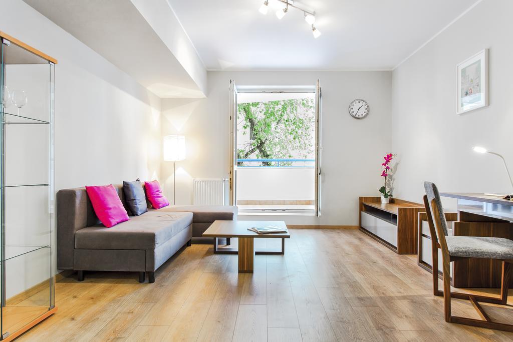 Apartament Na Cieplej Blisko Centrum I Aquaparku 弗罗茨瓦夫 外观 照片