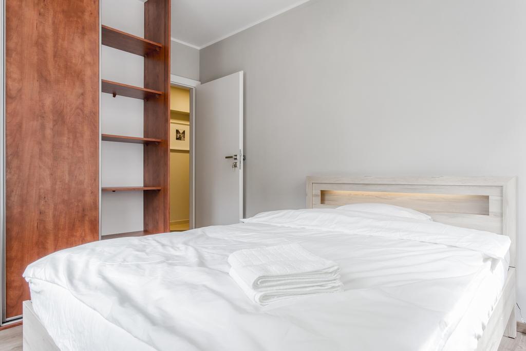 Apartament Na Cieplej Blisko Centrum I Aquaparku 弗罗茨瓦夫 外观 照片